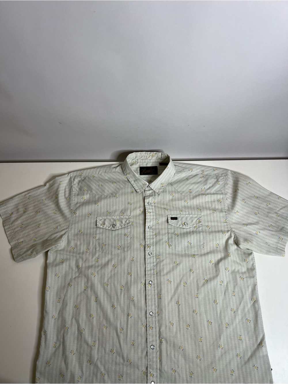 Howler Brothers Lot 4 Short Sleeve , 1 Long Sleeve Button Up Shirts - Size XXL - Picture 5 of 16